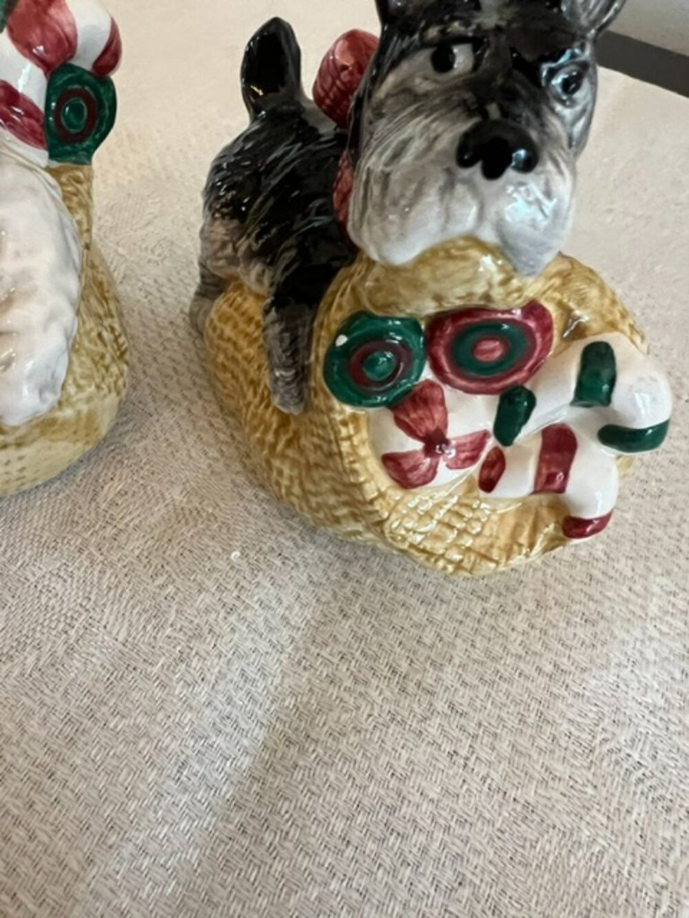 Vtg 1993 OCI Christmas White Westie Black Scottie Salt Pepper Shaker Set - Picture 7 of 9